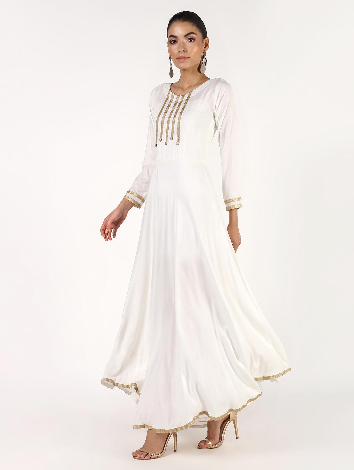 solid lace flared kurta - 16357046 - Zoom Image - 3