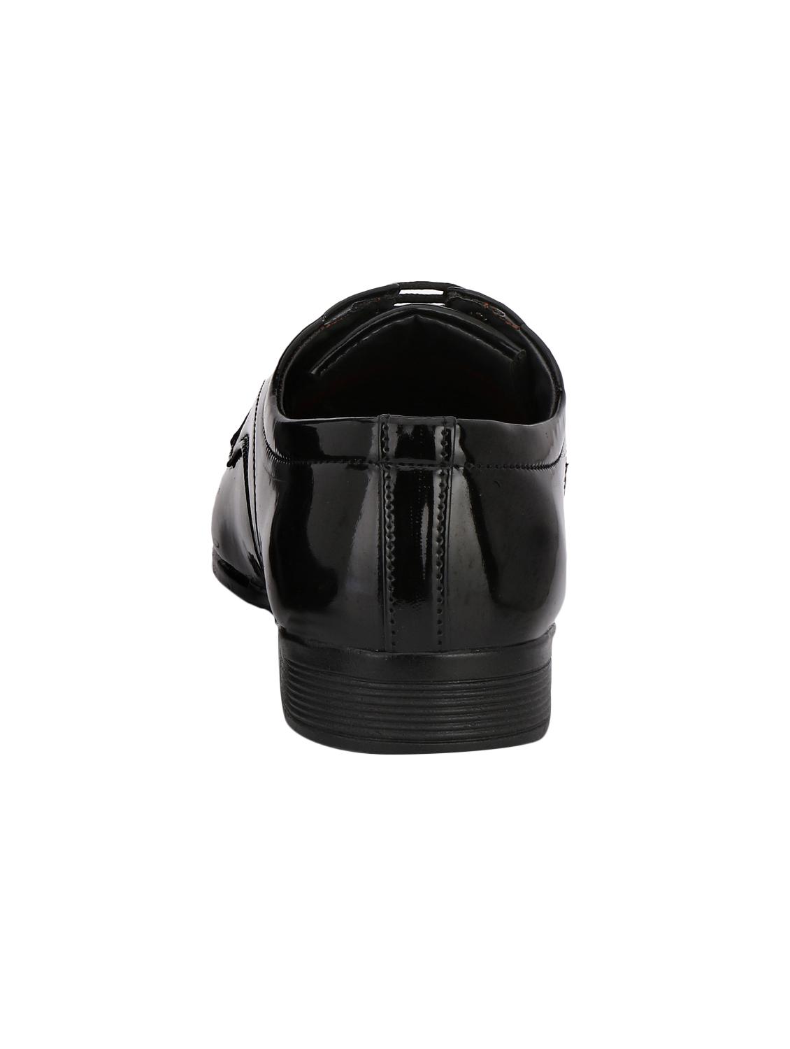 black patent leather lace-up derbys - 16361412 - Zoom Image - 3