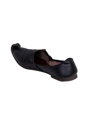 black leatherette slip on mojaris - 16365423 - Standard Image - 3