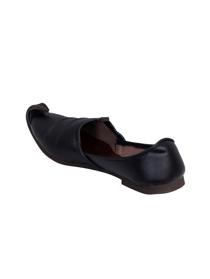 black leatherette slip on mojaris - 16365423 - Zoom Image - 3