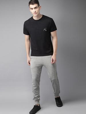black solid t-shirt - 16401373 - Standard Image - 3