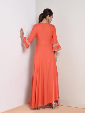 embroidered flared kurta - 16419110 - Standard Image - 3