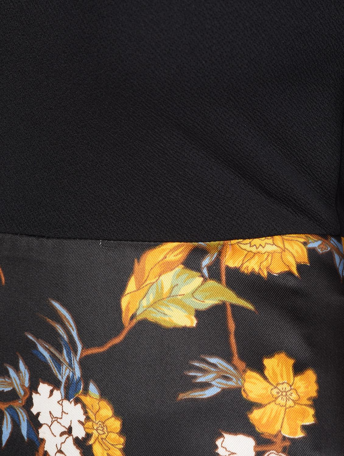 round neck floral flared dress - 16422387 - Zoom Image - 6