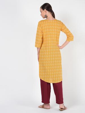 kaantha detail straight kurta - 16425363 - Standard Image - 3