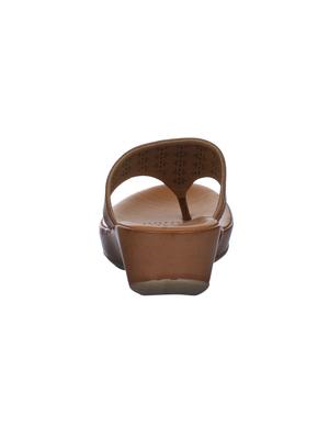 tan toe separator sandals - 16429041 - Standard Image - 3