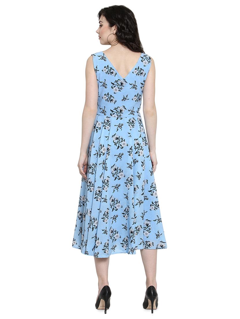 v-neck floral pleated maxi dress - 16430942 - Zoom Image - 3