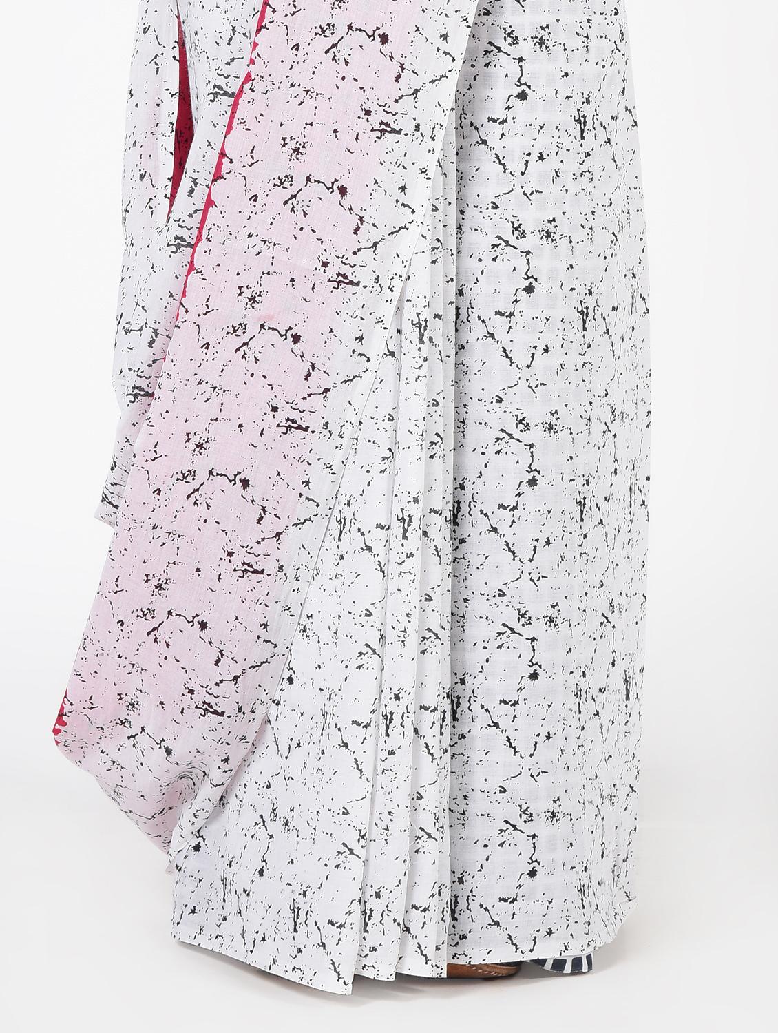 floral printed saree with blouse - 16450387 - Zoom Image - 3