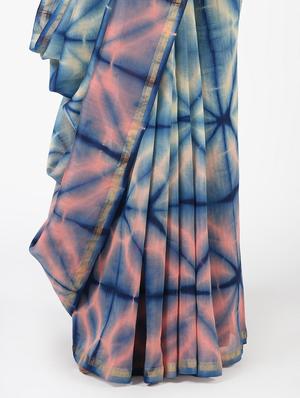 contrast shades tie & dye saree with blouse - 16450393 - Standard Image - 3