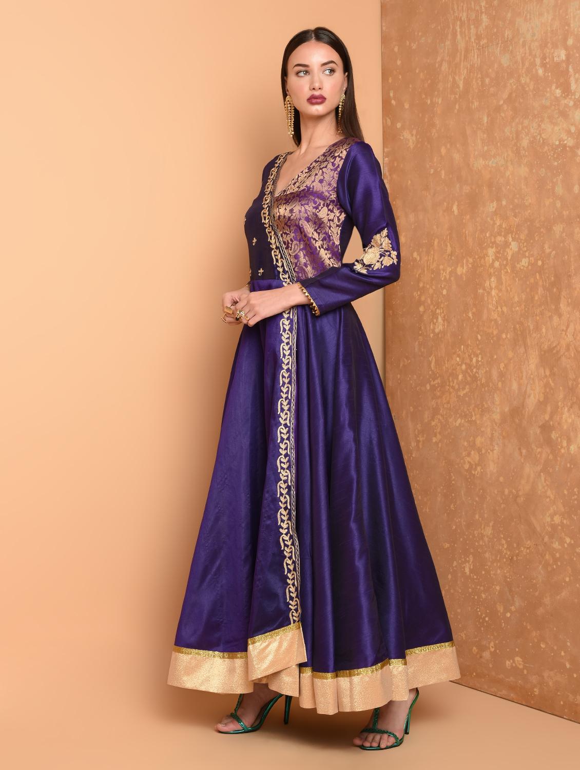 zari embroidered flared kurta - 16466347 - Zoom Image - 3
