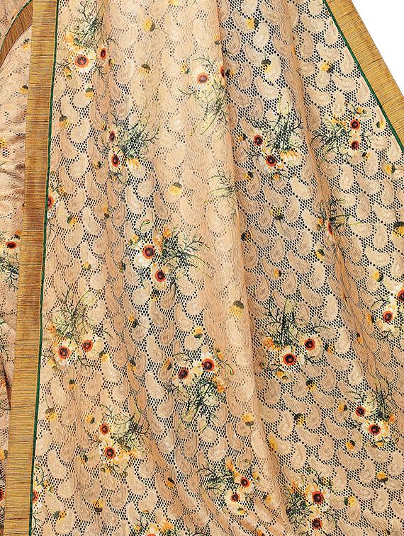 floral printed saree with blouse - 16476583 - Zoom Image - 3