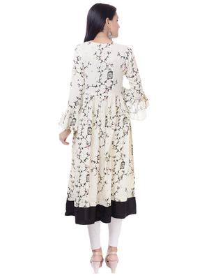 Conversational flared kurta - 16492869 - Standard Image - 3