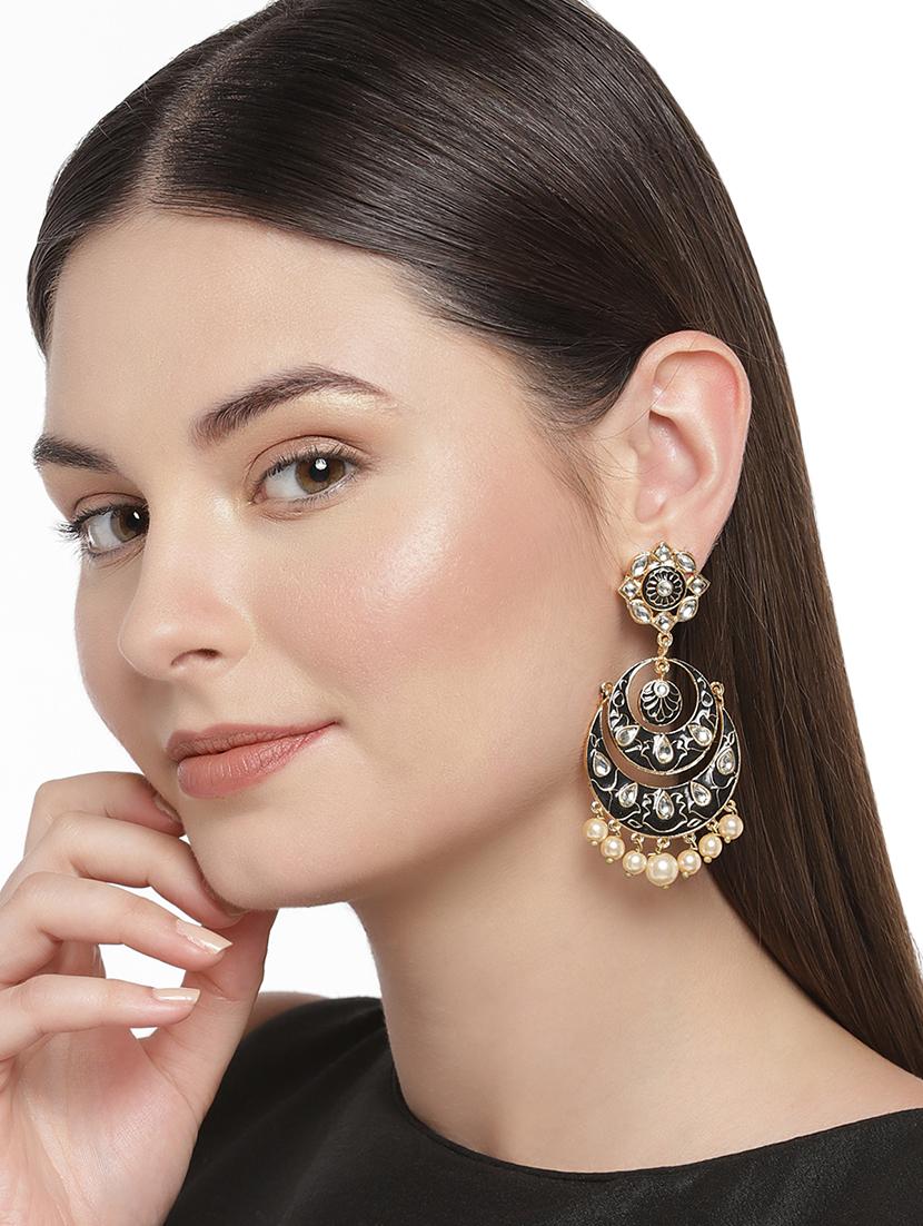 gold metal chandballi earring - 16506689 - Zoom Image - 3