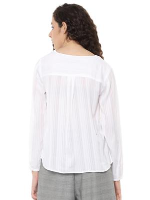 button detail solid top - 16515946 - Standard Image - 3
