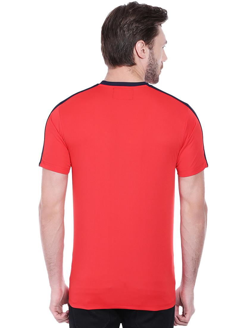 red solid t-shirt - 16517950 - Zoom Image - 3