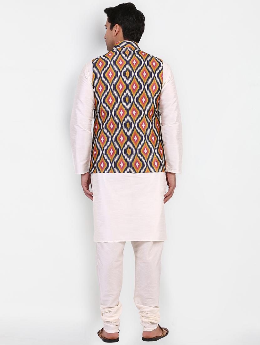 white silk blend kurta pyjama set with nehru jacket - 16531153 - Zoom Image - 3