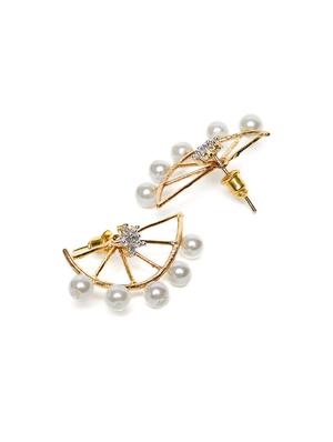 gold metal studs earring - 16532415 - Standard Image - 3