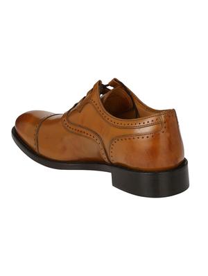 missali shoes tan leather lace-up oxfords - 16535740 - Standard Image - 3