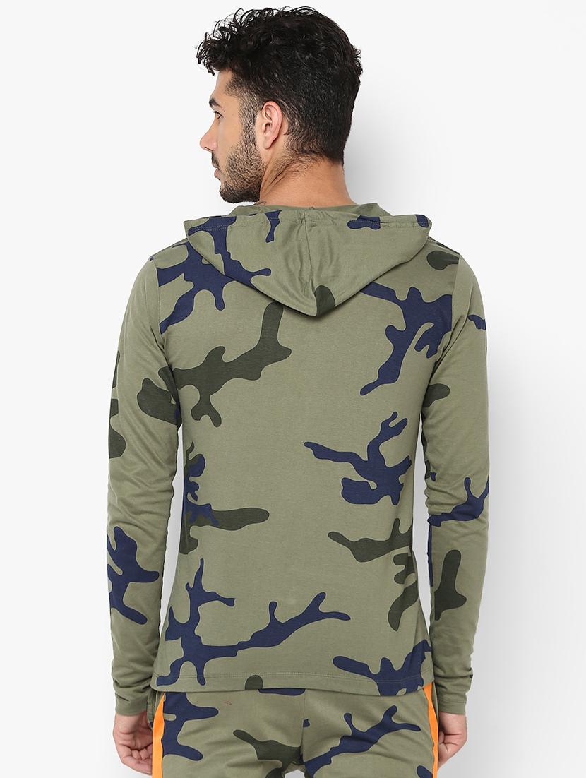 green camouflage print hooded t-shirt - 16539818 - Zoom Image - 3