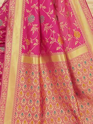 floral woven saree with blouse - 16543524 - Standard Image - 3