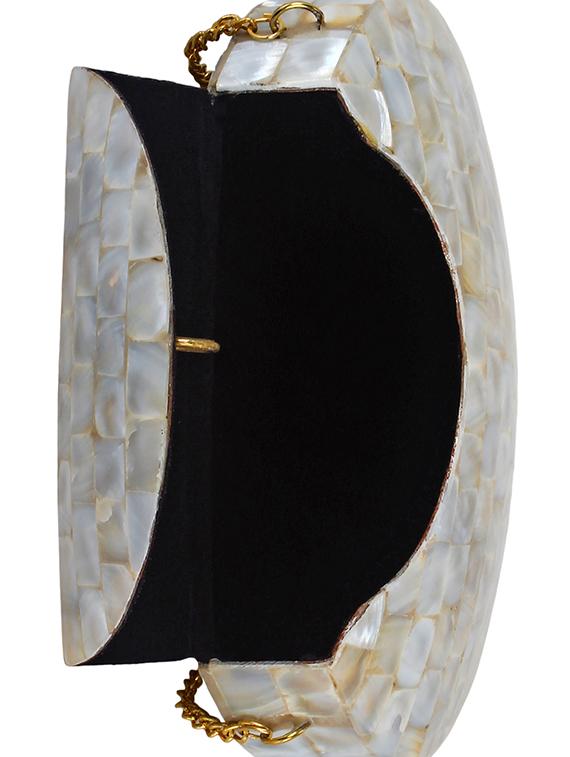 white metal structured clutch - 16550309 - Zoom Image - 3