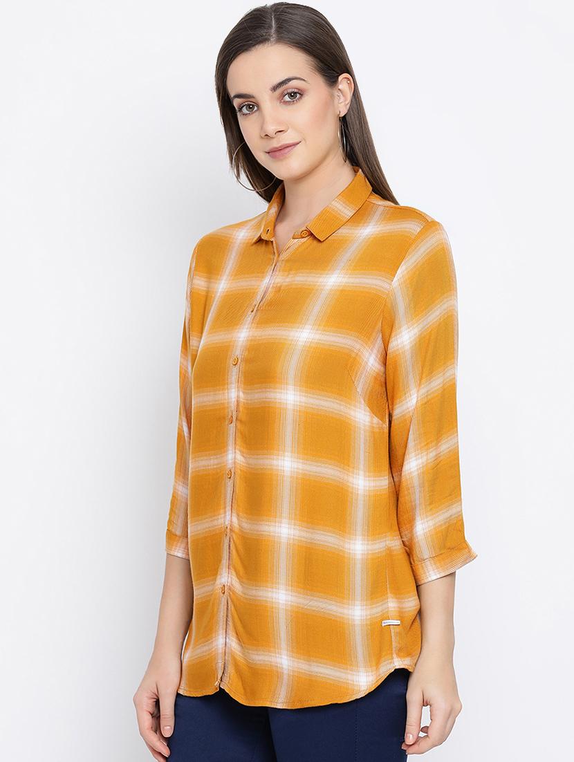 curved hem checkered shirt - 16558614 - Zoom Image - 3