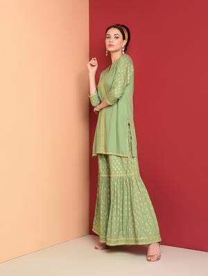 gold print kurta palazzo set - 16577919 - Standard Image - 3