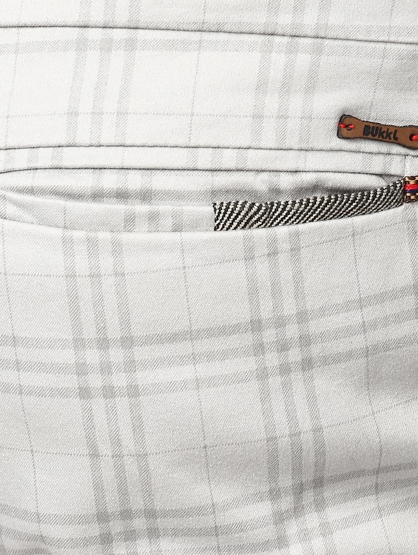 white checkered chinos - 16584198 - Zoom Image - 6