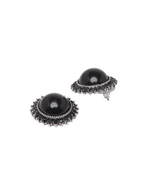 black metal studs earring - 16586126 - Standard Image - 3