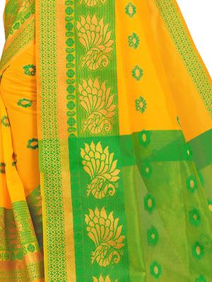 floral kanjivaram saree with blouse - 16592162 - Standard Image - 3