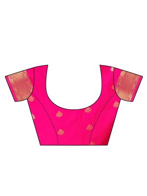 floral banarasi saree with blouse - 16592179 - Standard Image - 3