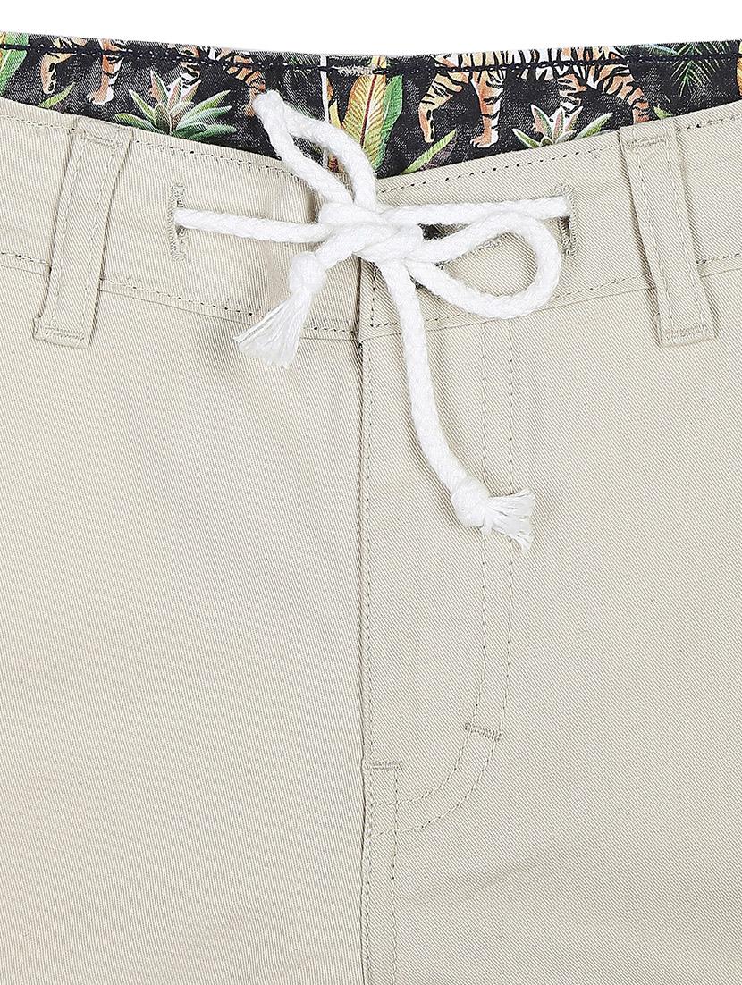 turn up hem three fourth shorts - 16593429 - Zoom Image - 3