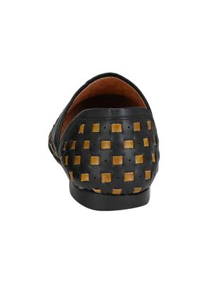 black leatherette slip on jutis - 16601998 - Standard Image - 3