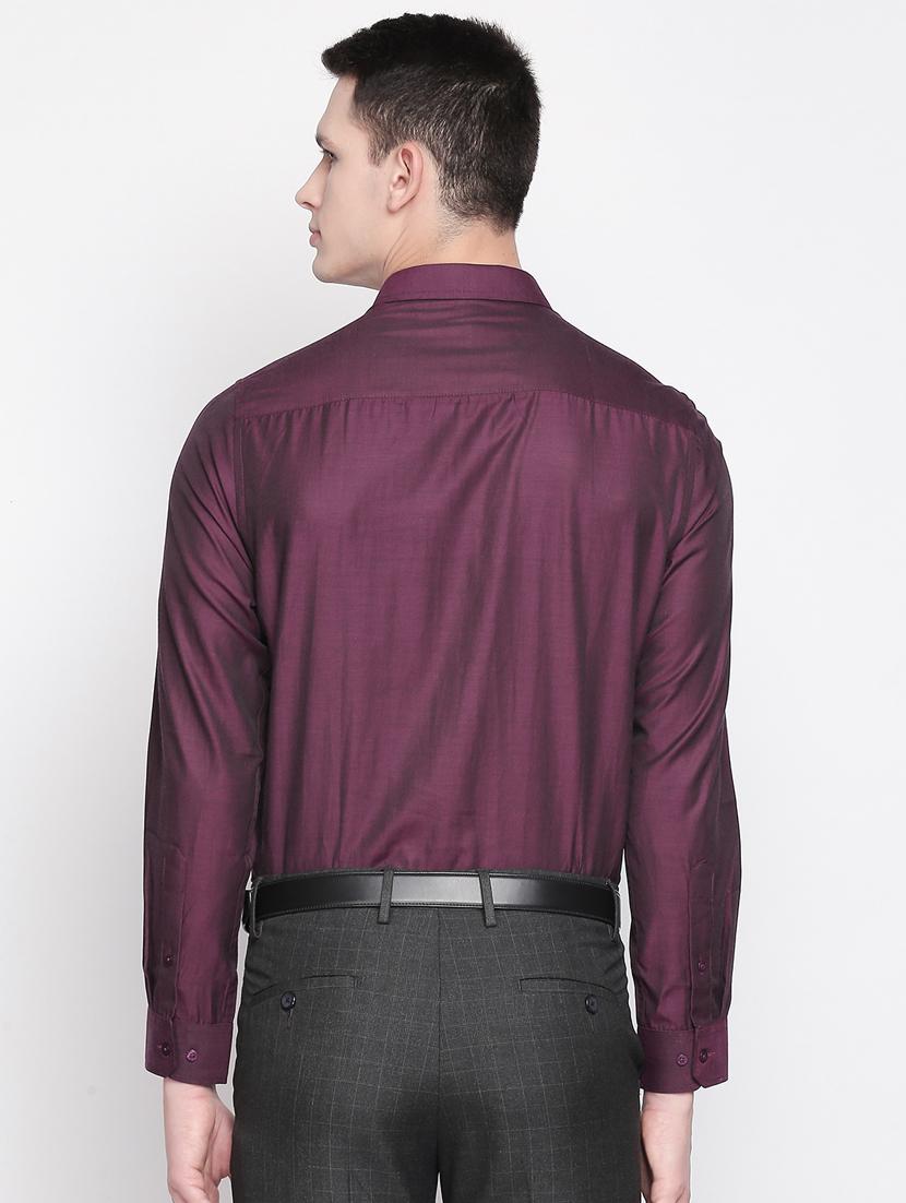 purple solid formal shirt - 16604460 - Zoom Image - 3