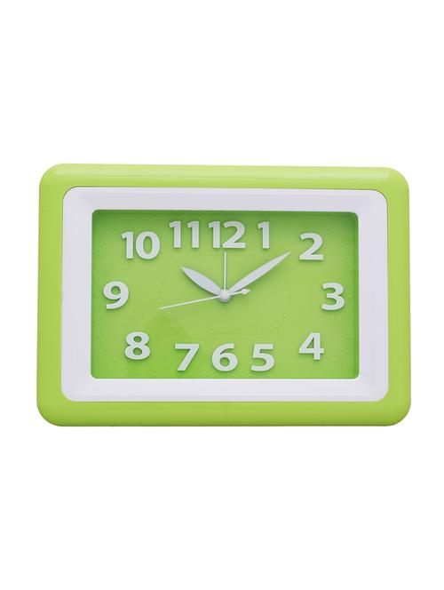 plastic alarm clock - 16610762 - Standard Image - 1