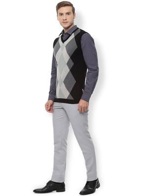 black geometric print pullover - 16616028 - Standard Image - 3