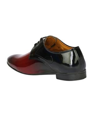 red patent leather lace-up derbys - 16618991 - Standard Image - 3