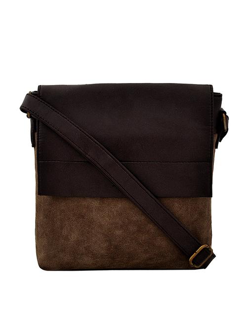 brown leatherette (pu) regular messengerbag - 16635302 - Very Small Image - 1
