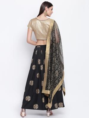 block printed a-line lehenga choli & dupatta - 16637181 - Standard Image - 3