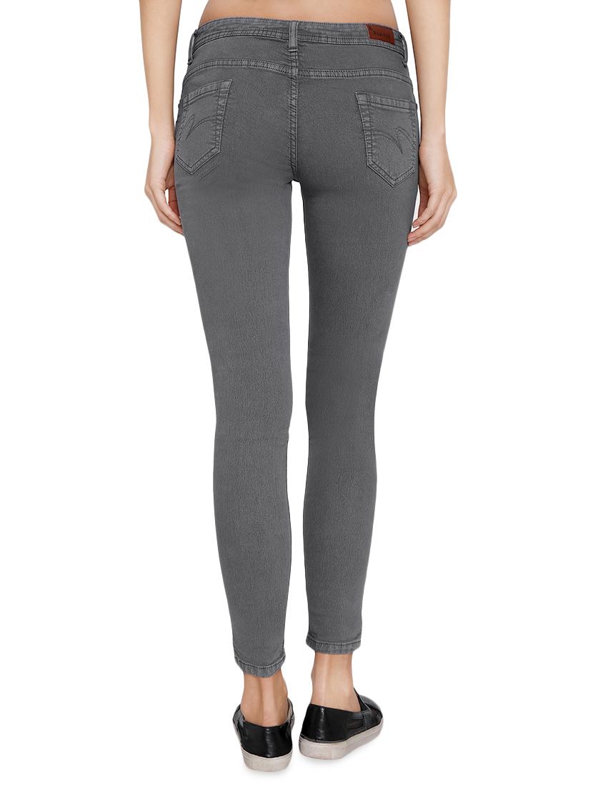 low rise pocket detail jean - 16637548 - Zoom Image - 3