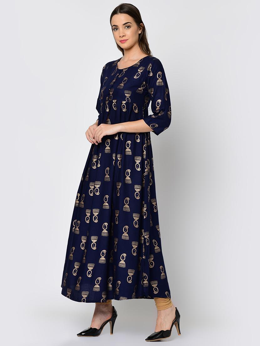 foil print a-line pleated kurta - 16641610 - Zoom Image - 3
