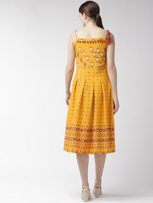 pom pom detail pleated a-line dress - 16642820 - Standard Image - 3