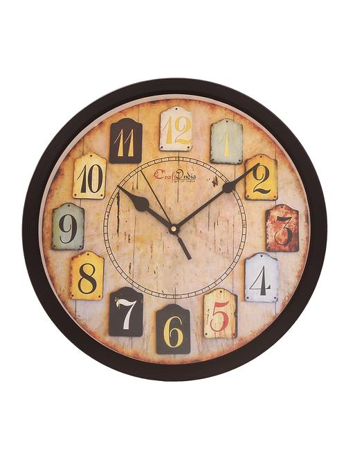 designer round analog wall clock - 16647453 - Standard Image - 1