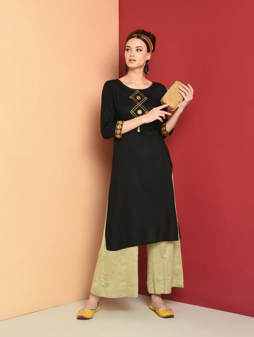 Embroidered straight kurta - 16653893 - Very Small Image - 1
