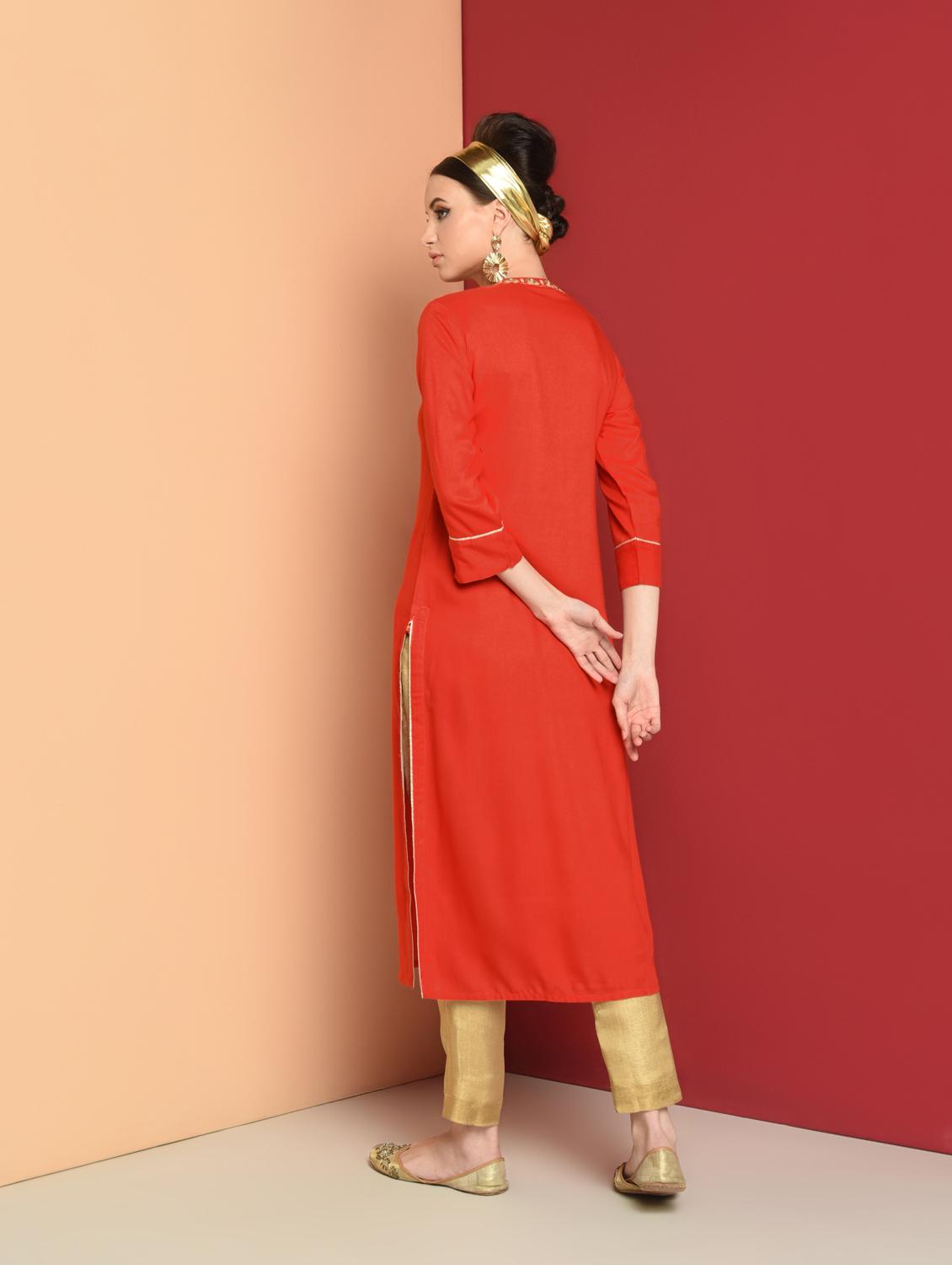 embroidered straight kurta - 16654276 - Zoom Image - 3