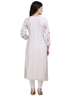 yoke embroidered solid straight kurta - 16661746 - Standard Image - 3