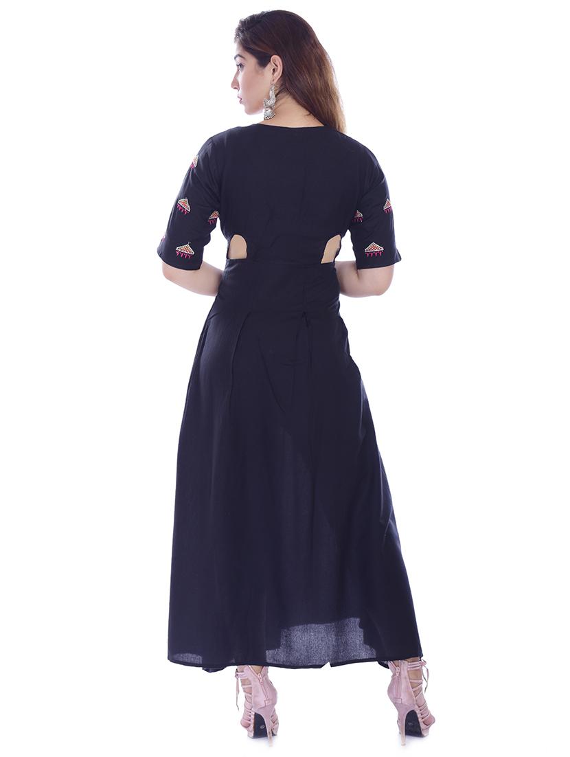 embroidered yoke flared dress - 16662117 - Zoom Image - 3