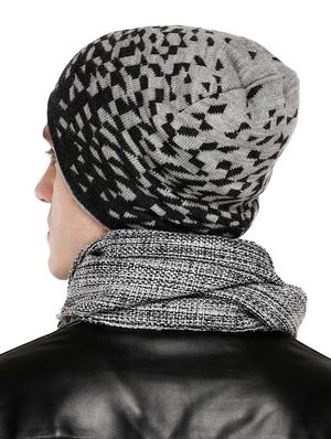 black wool beanies - 16665709 - Standard Image - 3