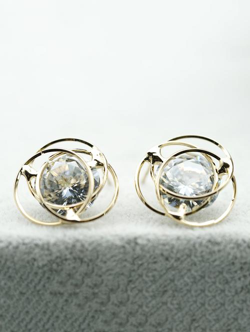 white gold studs earring - 16667684 - Standard Image - 1