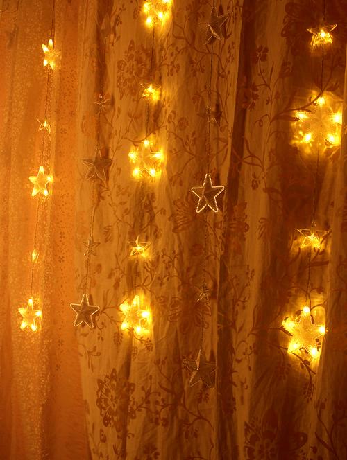 starry led golden light - 16667697 - Standard Image - 1