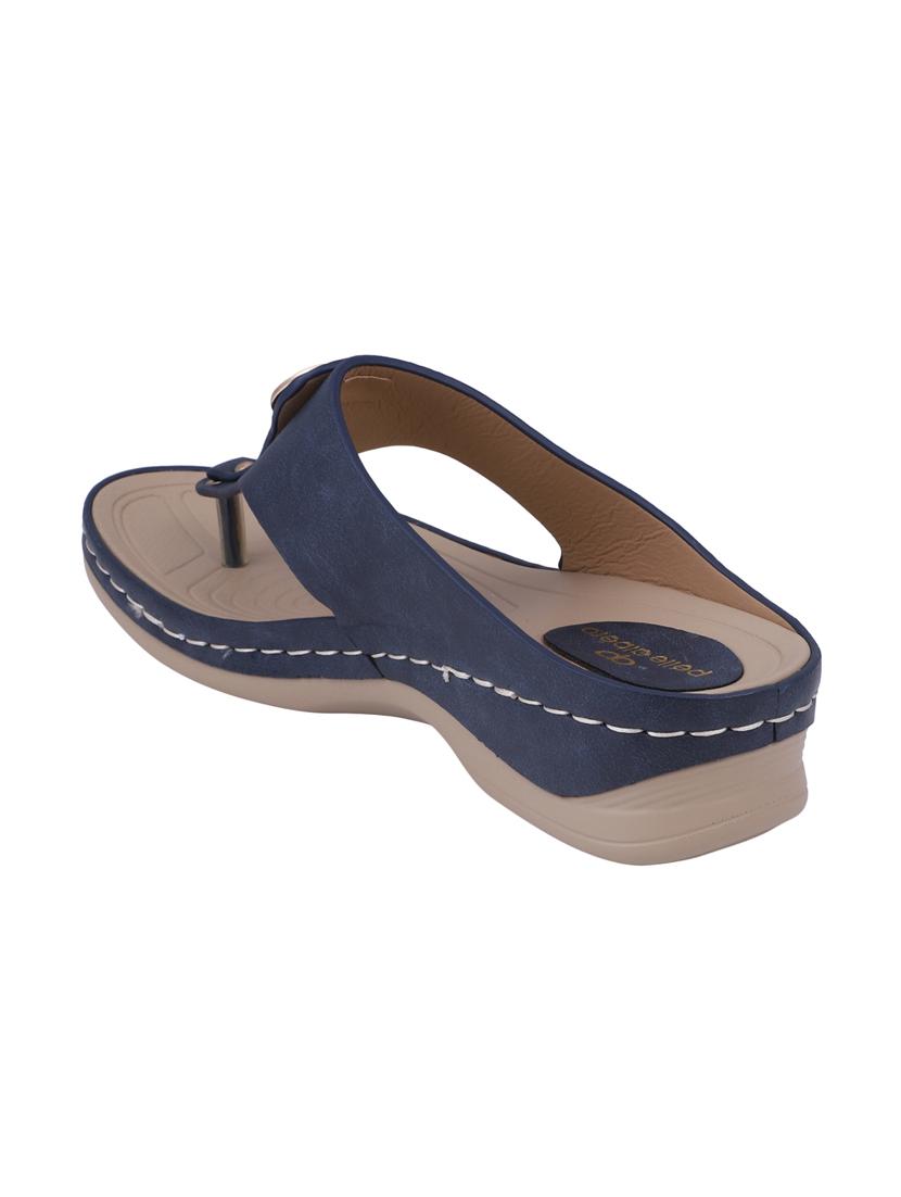 blue toe separator sandals - 16677078 - Zoom Image - 3